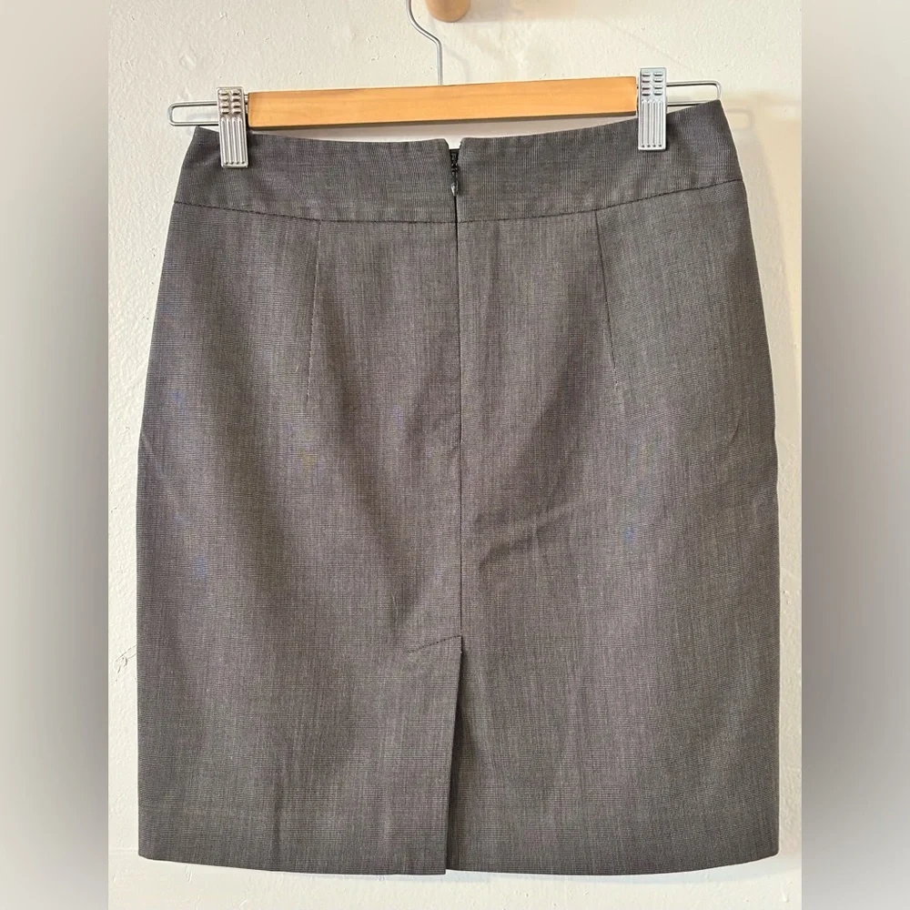 🌸 Banana Republic Gray Pencil Skirt Women’s Size 00P